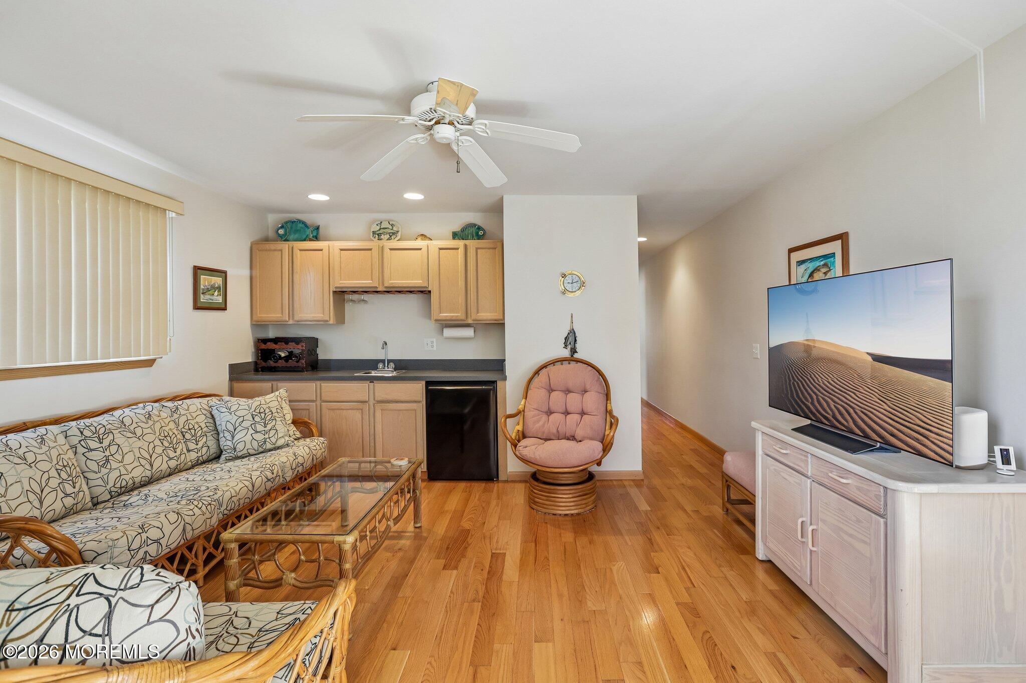 42 W Cape Cod Lane Long Beach Twp NJ 08008