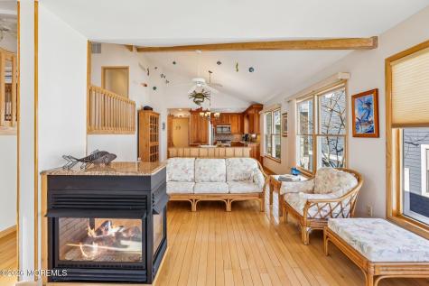 42 W Cape Cod Lane Long Beach Twp NJ 08008