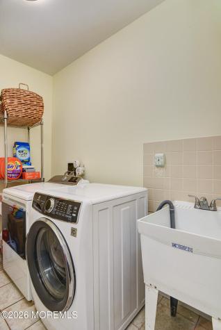 411 Perry Street Morganville NJ 07751