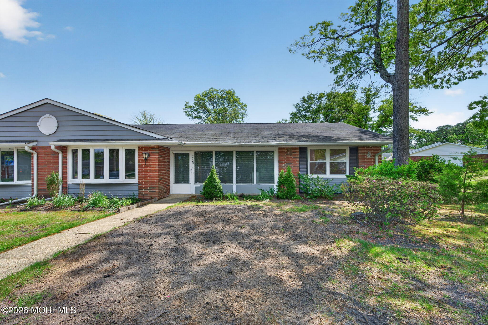 452 Portsmouth Drive Lakewood NJ 08701