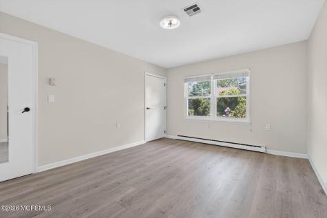 452 Portsmouth Drive Lakewood NJ 08701