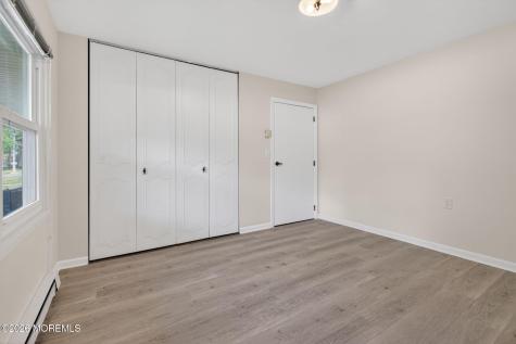 452 Portsmouth Drive Lakewood NJ 08701