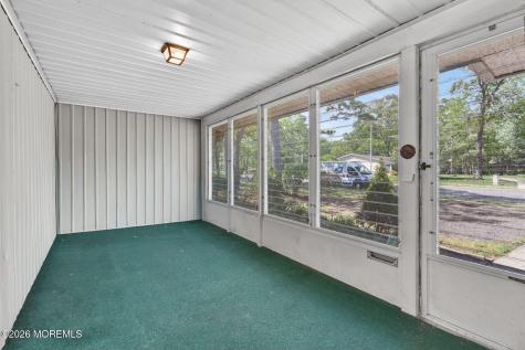 452 Portsmouth Drive Lakewood NJ 08701