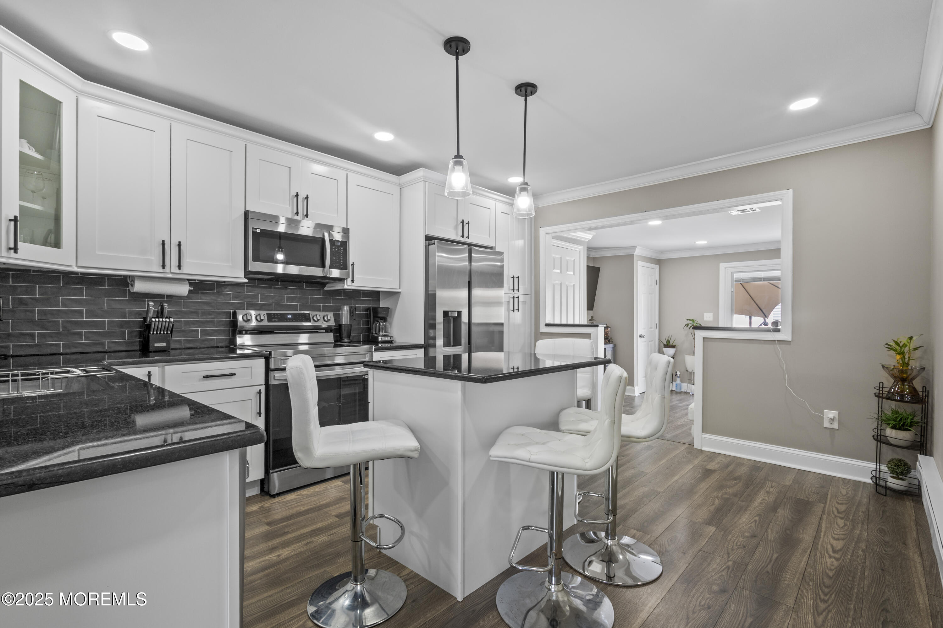 139 Wein Market Freehold NJ 07728