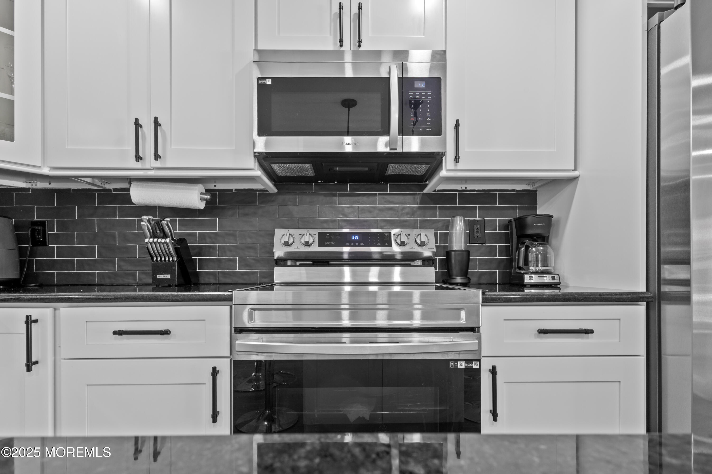139 Wein Market Freehold NJ 07728