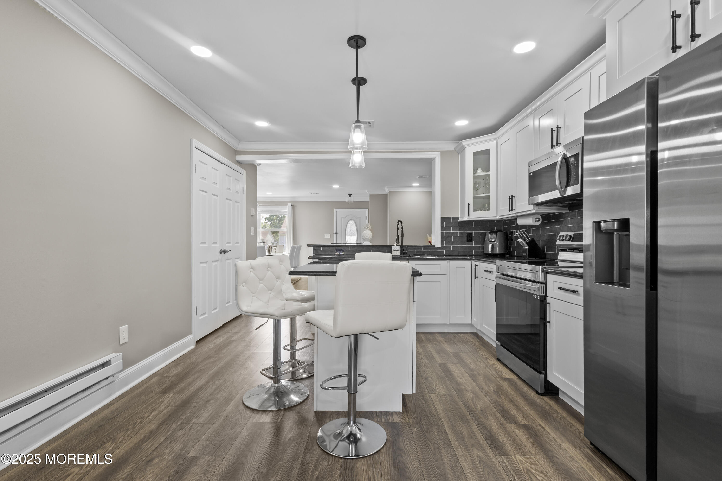 139 Wein Market Freehold NJ 07728