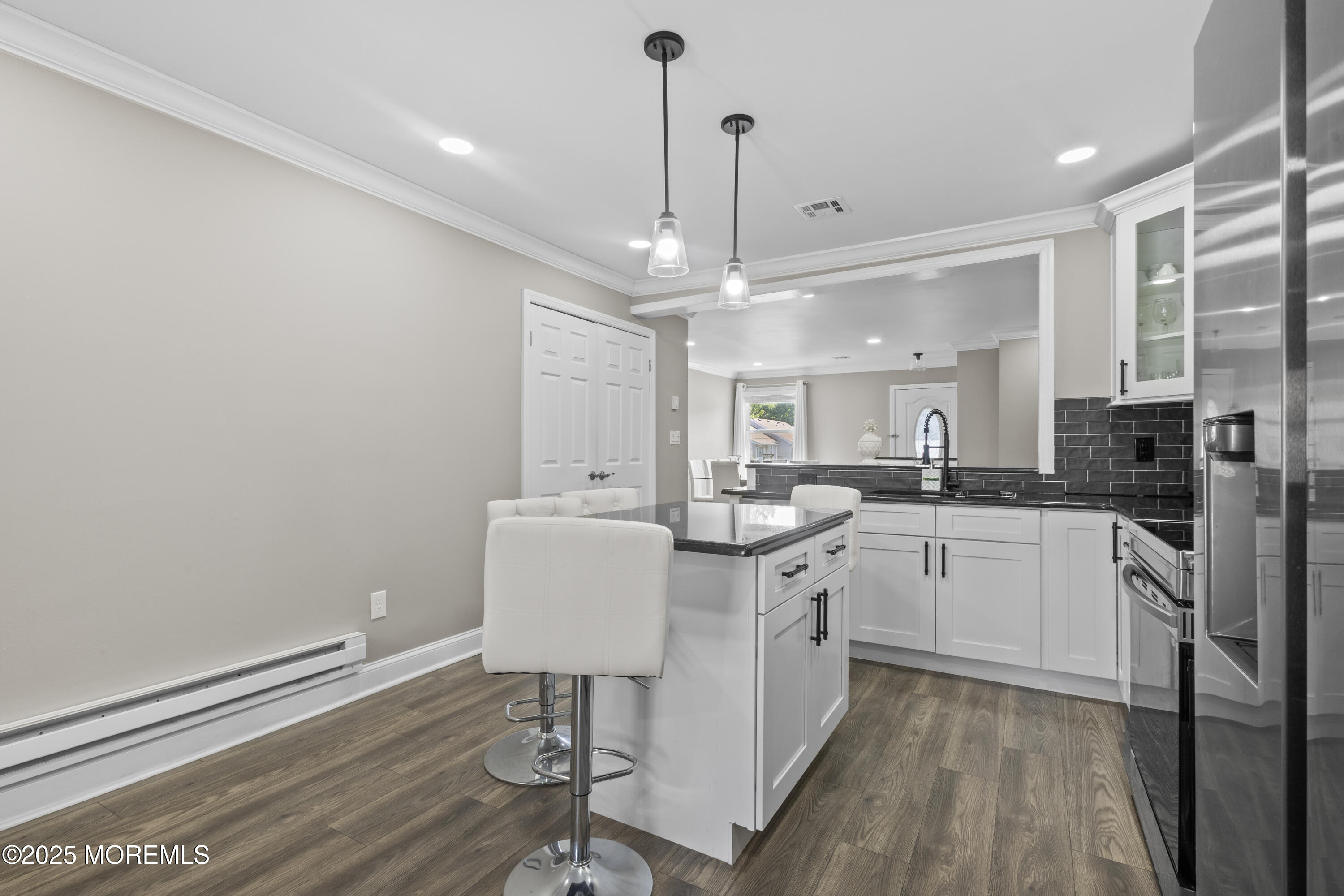 139 Wein Market Freehold NJ 07728