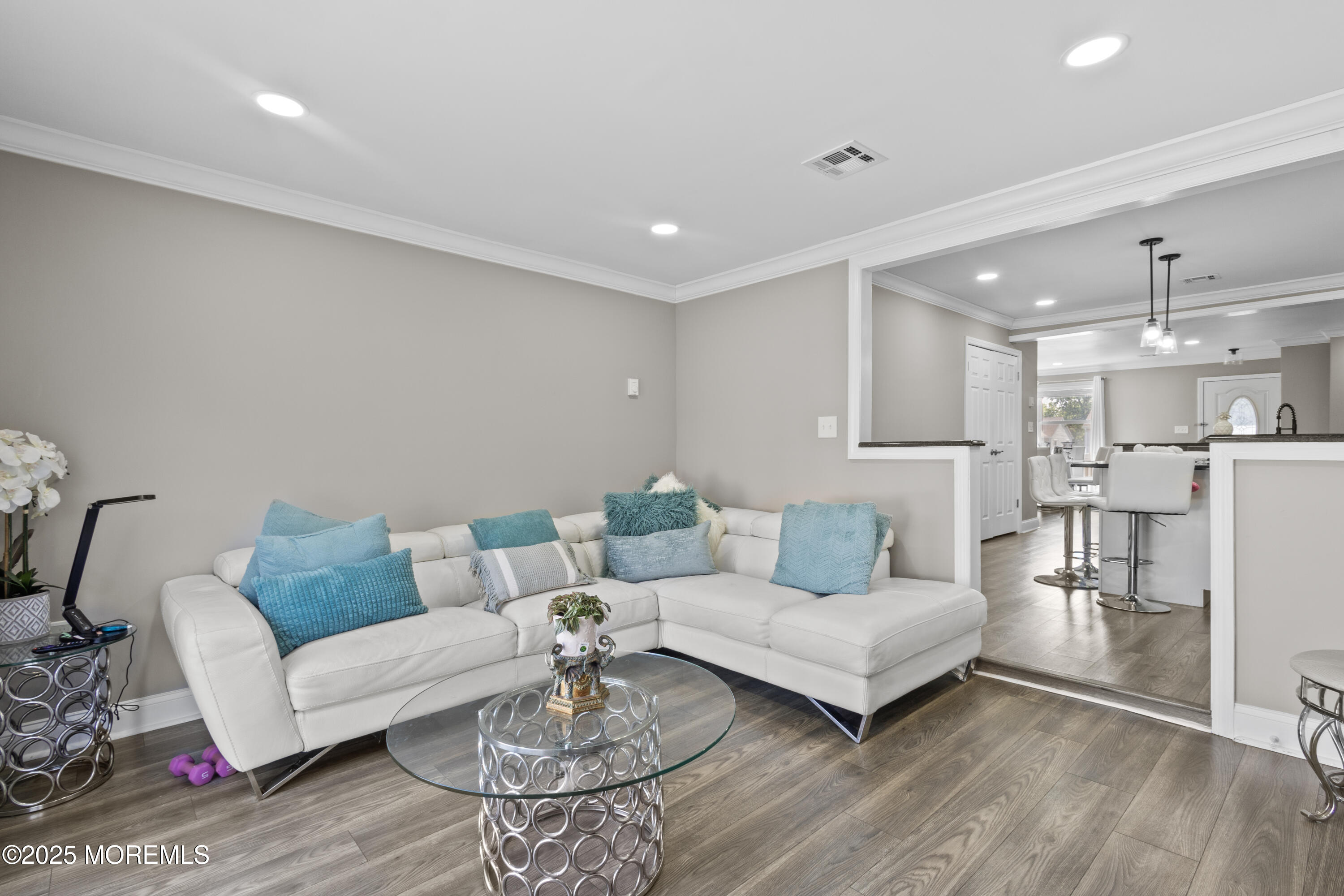 139 Wein Market Freehold NJ 07728