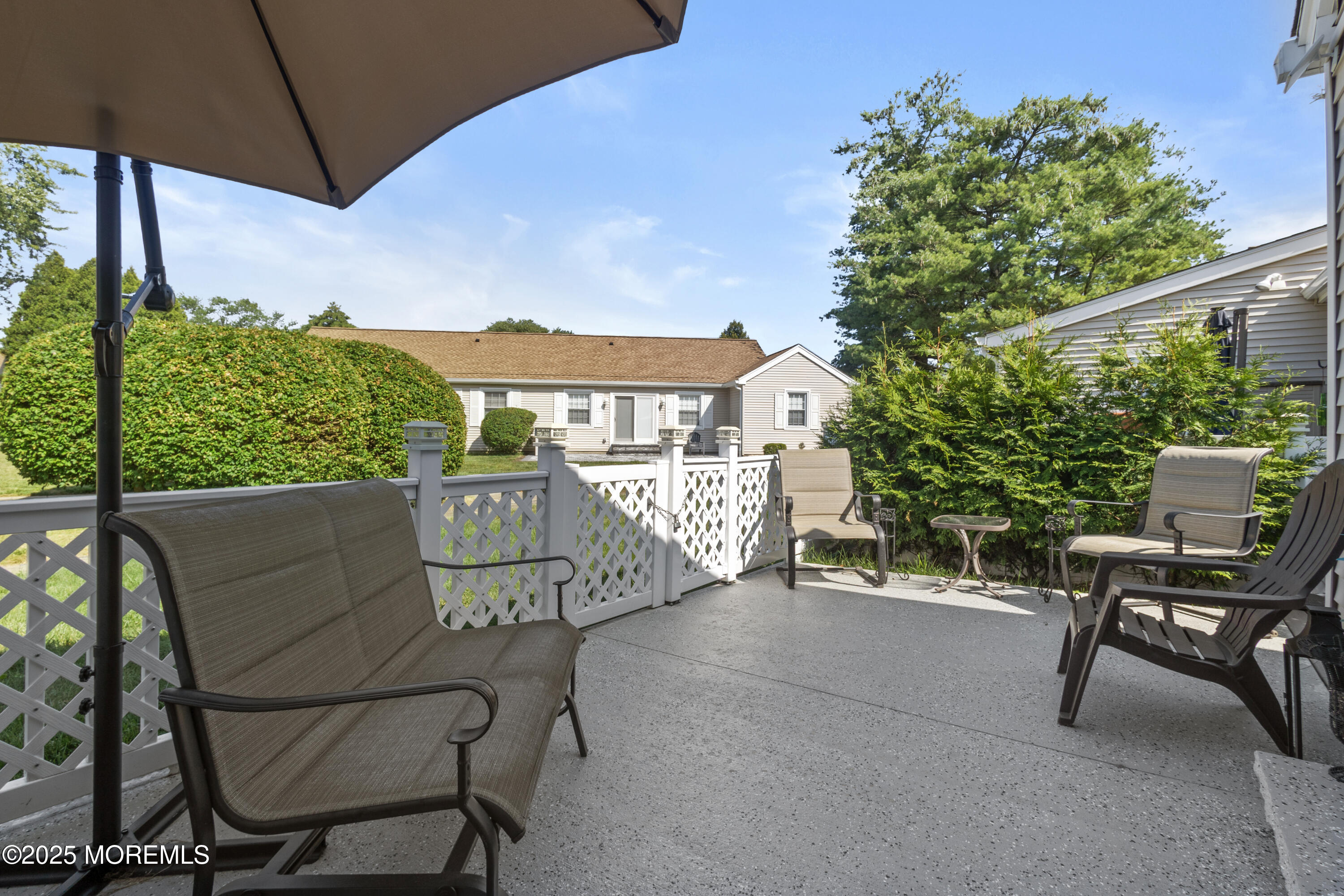139 Wein Market Freehold NJ 07728