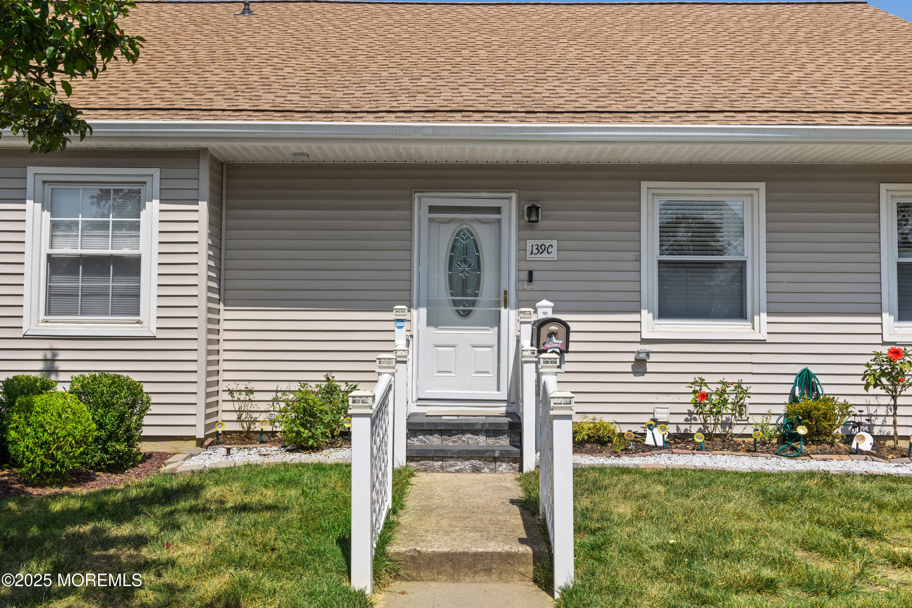 139 Wein Market Freehold NJ 07728