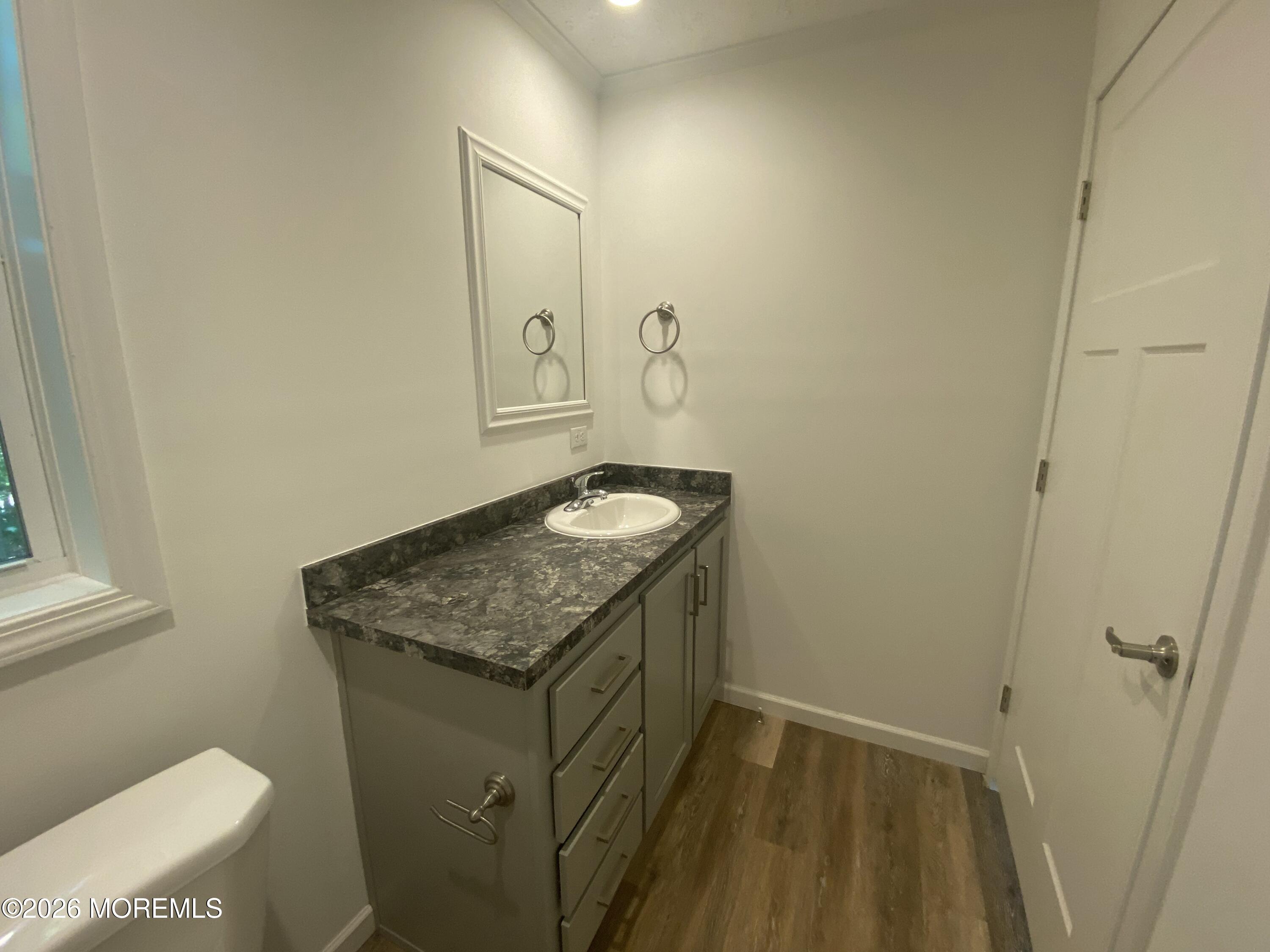 17 Maple Tree Court Manahawkin NJ 08050