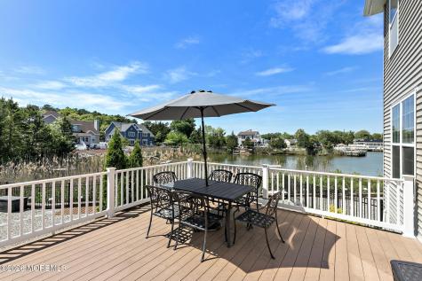 40 Overlook Drive Little Egg Harbor NJ 08087