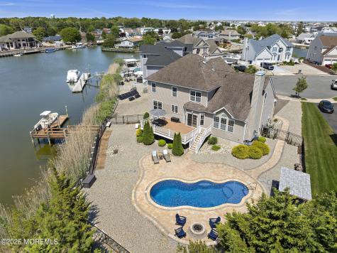 40 Overlook Drive Little Egg Harbor NJ 08087