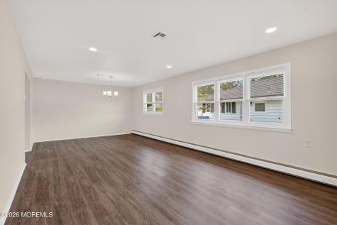 7 Bonasse Street Toms River NJ 08757