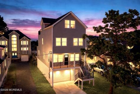 95 Seabreeze Avenue Middletown NJ 07748