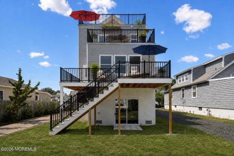 95 Seabreeze Avenue Middletown NJ 07748