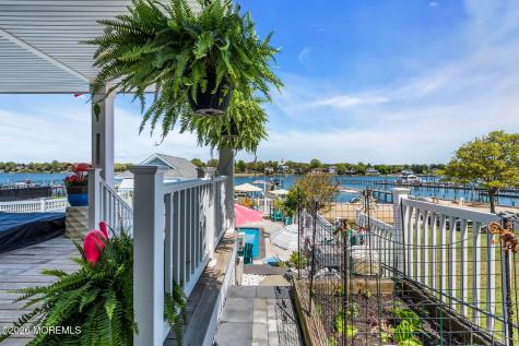 137 Riverside Drive N Brick NJ 08724