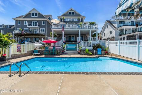 137 Riverside Drive N Brick NJ 08724