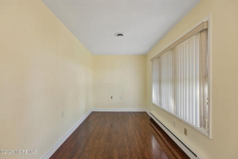 14B Cambridge Circle Manchester NJ 08759