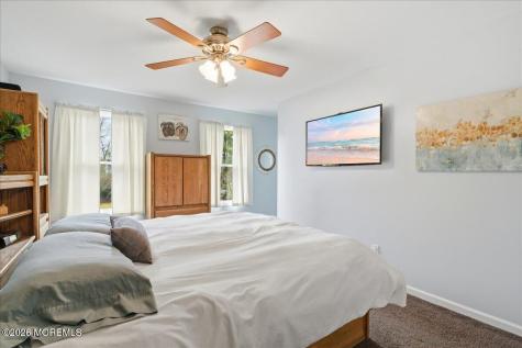 8 Moss Haven Way Howell NJ 07731