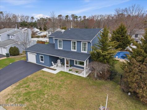 8 Moss Haven Way Howell NJ 07731