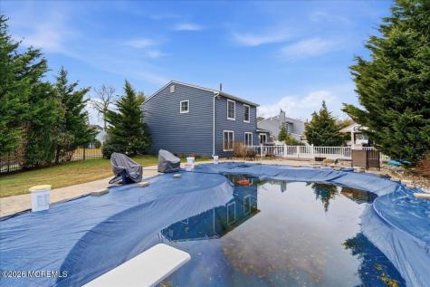 8 Moss Haven Way Howell NJ 07731