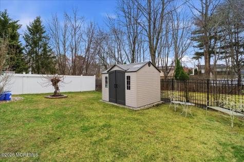 8 Moss Haven Way Howell NJ 07731