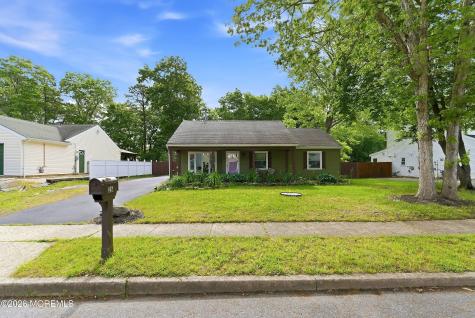 26 Ravenwood Boulevard Barnegat NJ 08005