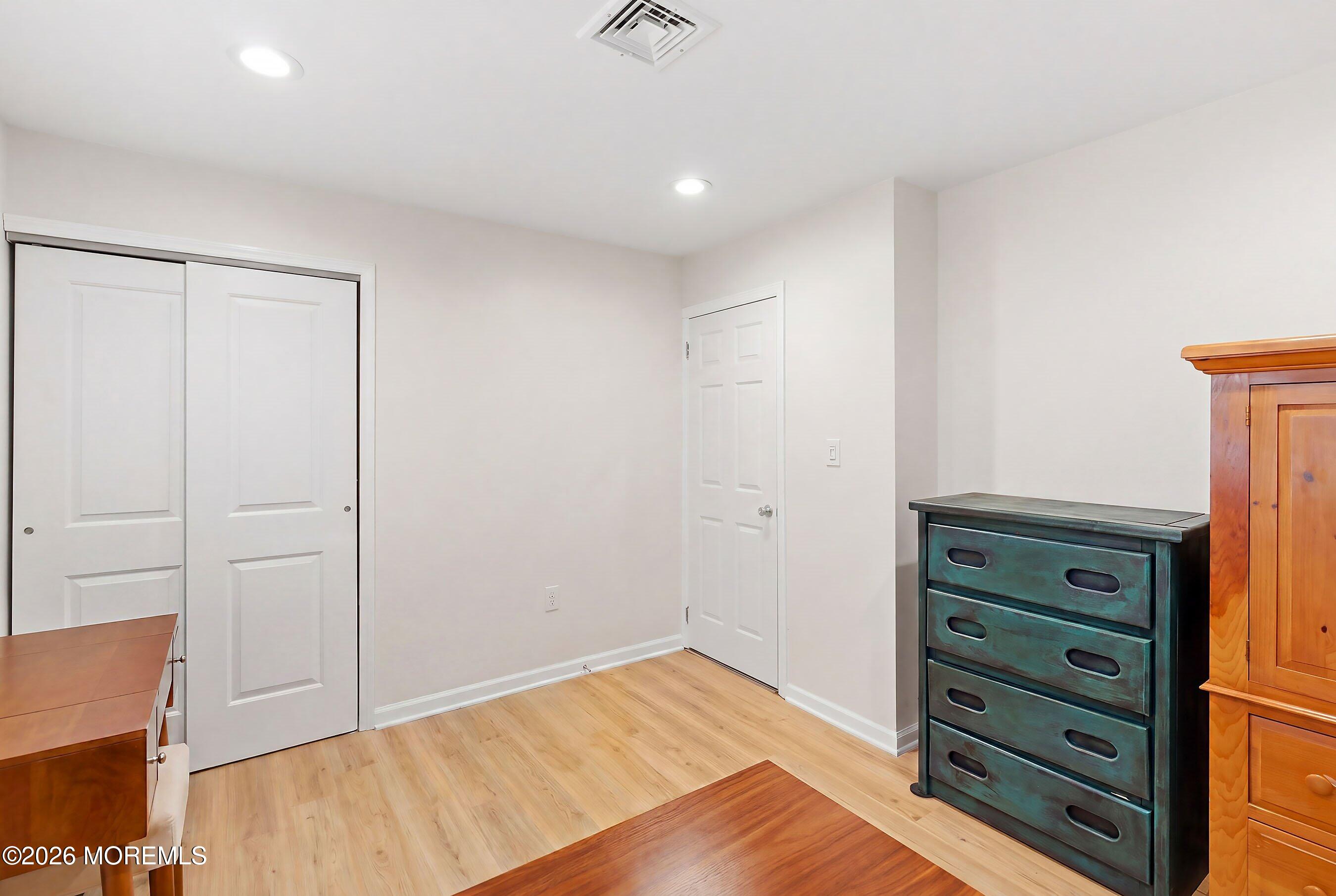 26 Ravenwood Boulevard Barnegat NJ 08005