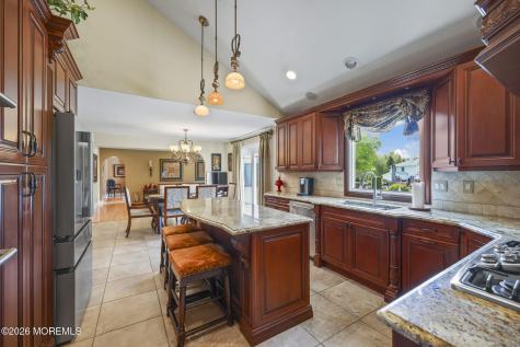 5 Grace Court Marlboro NJ 07746