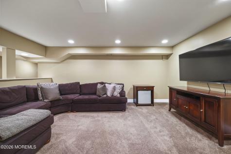 5 Grace Court Marlboro NJ 07746