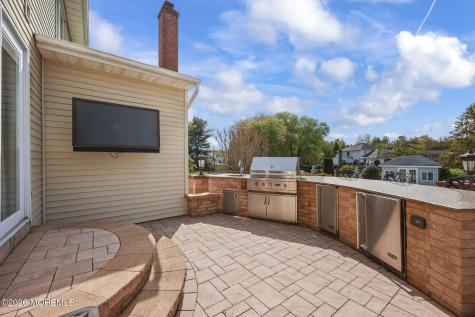 5 Grace Court Marlboro NJ 07746