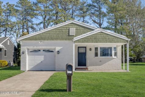 2 San Carlos Court Toms River NJ 08757