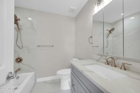 2 San Carlos Court Toms River NJ 08757
