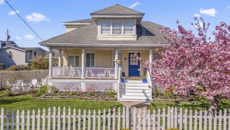 8 Riverdale Avenue Monmouth Beach NJ 07750