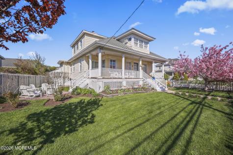 8 Riverdale Avenue Monmouth Beach NJ 07750