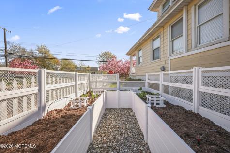 8 Riverdale Avenue Monmouth Beach NJ 07750