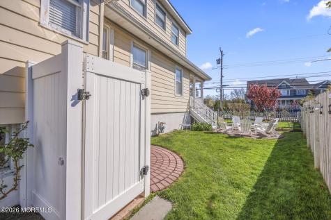 8 Riverdale Avenue Monmouth Beach NJ 07750