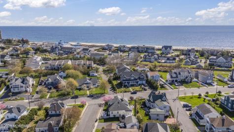 8 Riverdale Avenue Monmouth Beach NJ 07750