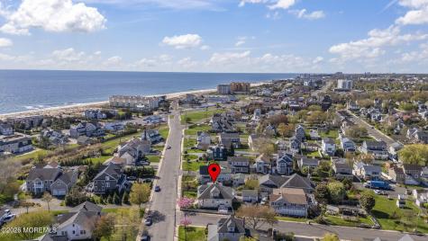 8 Riverdale Avenue Monmouth Beach NJ 07750