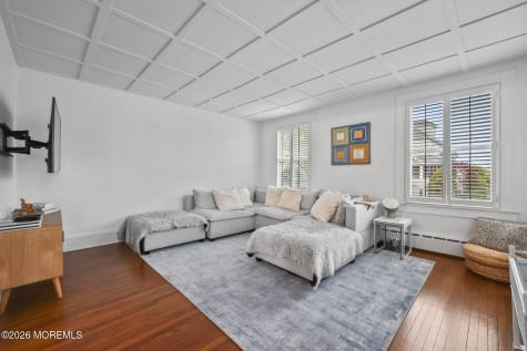 8 Riverdale Avenue Monmouth Beach NJ 07750