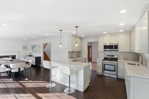 9 Stacy Court Jackson NJ 08527