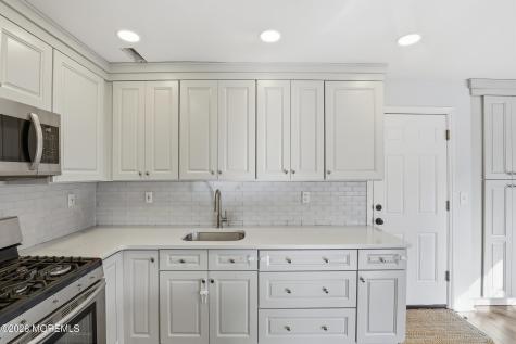9 Stacy Court Jackson NJ 08527