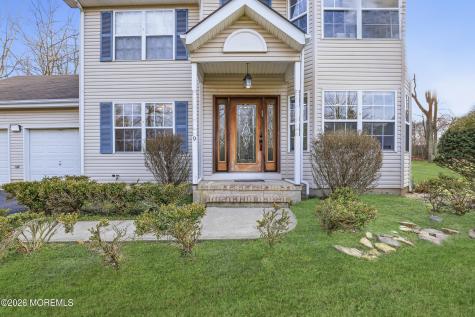 9 Stacy Court Jackson NJ 08527