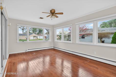 24 Chateux Lane Toms River NJ 08757