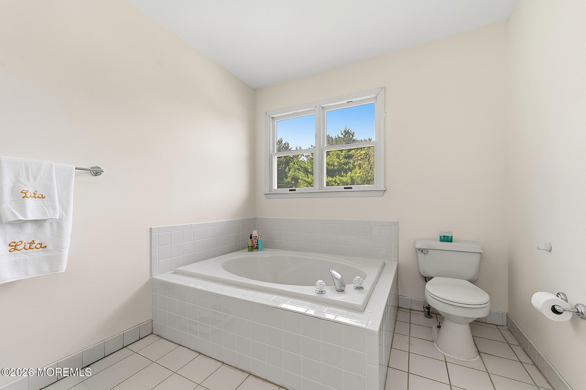 1 Launcelot Lane Jamesburg NJ 08831