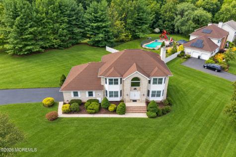 1 Launcelot Lane Jamesburg NJ 08831