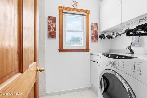 42 Lake Boulevard Aberdeen NJ 07747