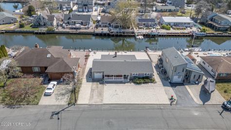 613 Winthrop Drive Forked River NJ 08731