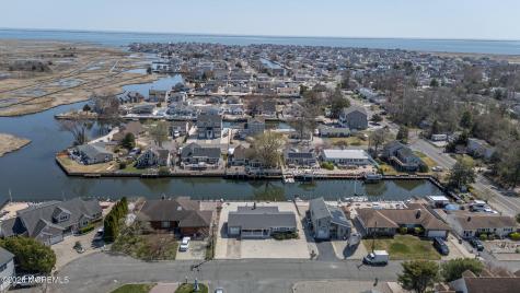 613 Winthrop Drive Forked River NJ 08731